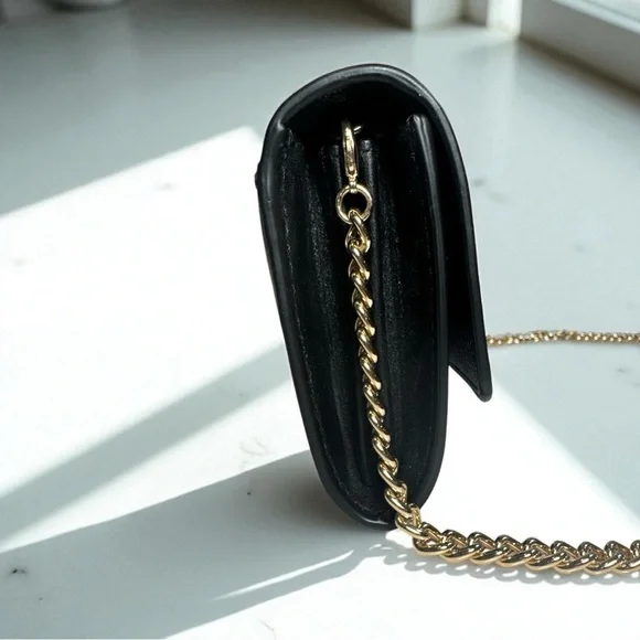 Coach Leather Turnlock Chain Clutch Horse & Carriage Embossed Hardware NEW - Picture 9 of 16